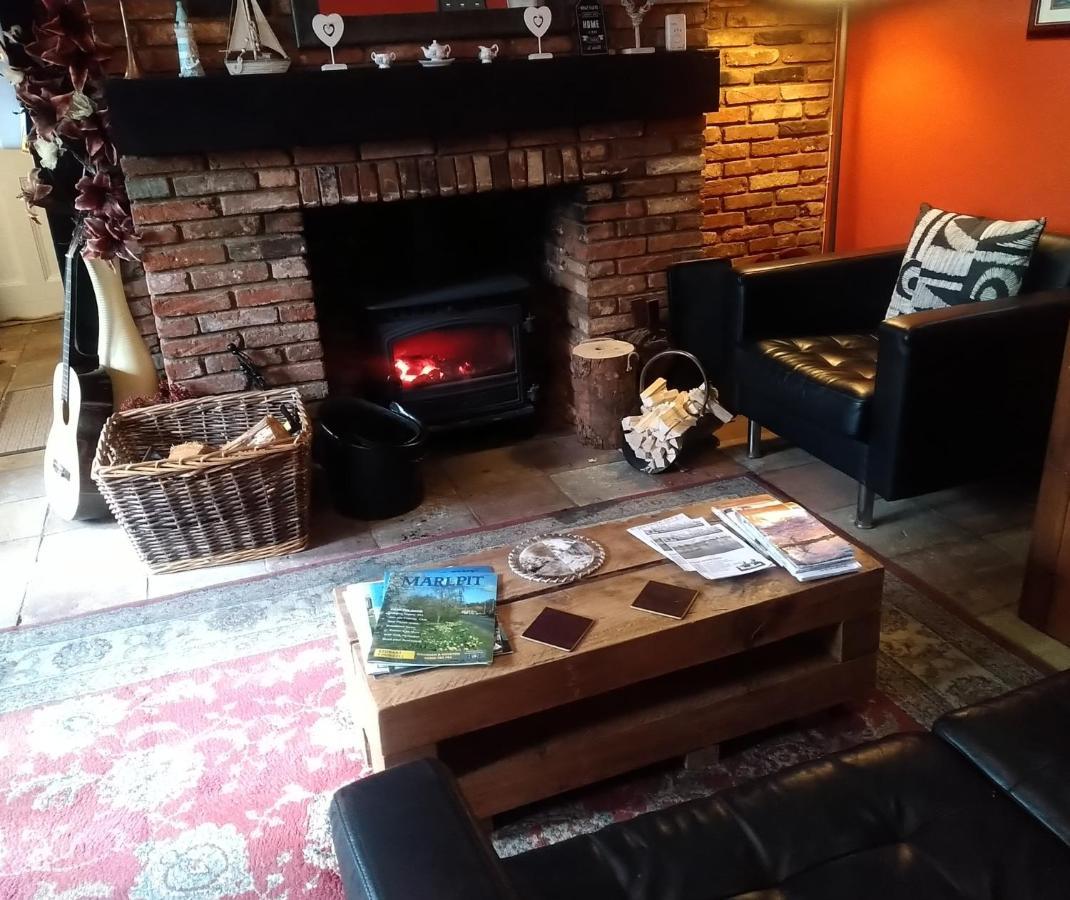 Bridge House B&B Coltishall Eksteriør billede