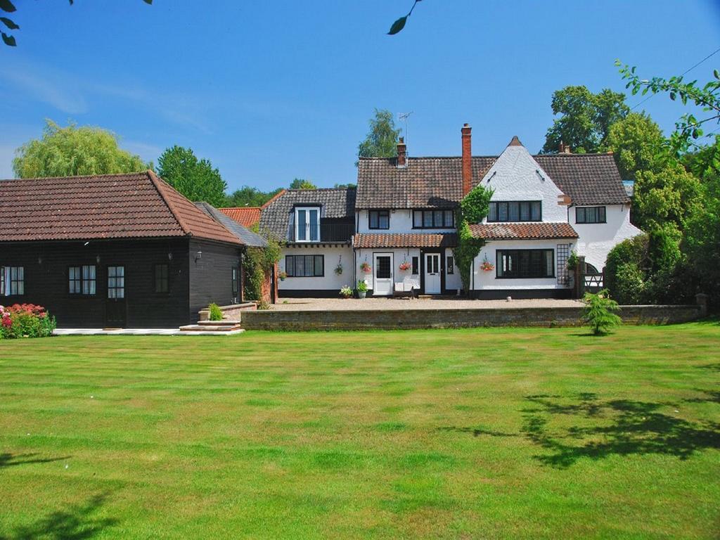 Bridge House B&B Coltishall Eksteriør billede